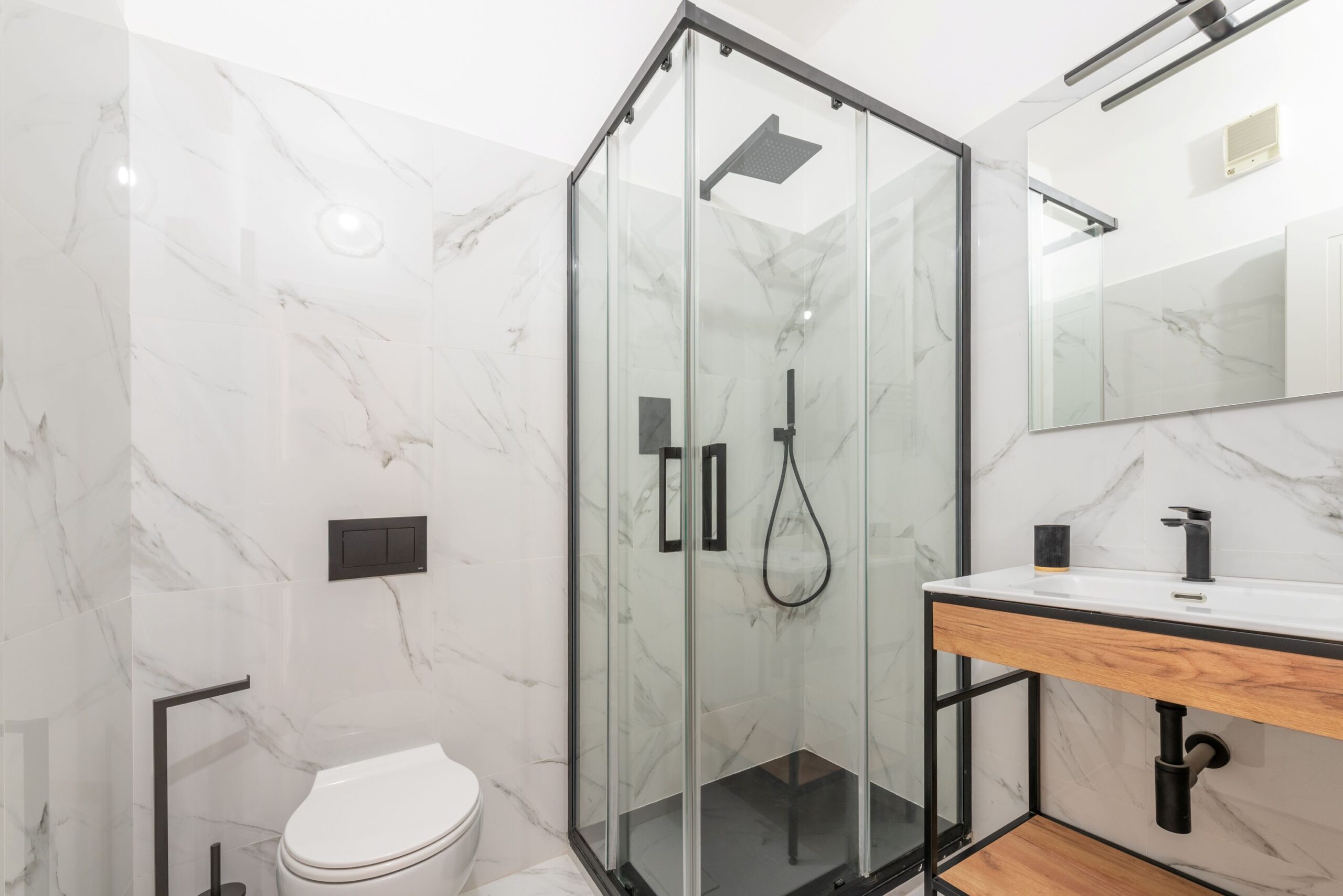Apartment in Milan - trilocale via farini bagno piccolo Apartment in Milan